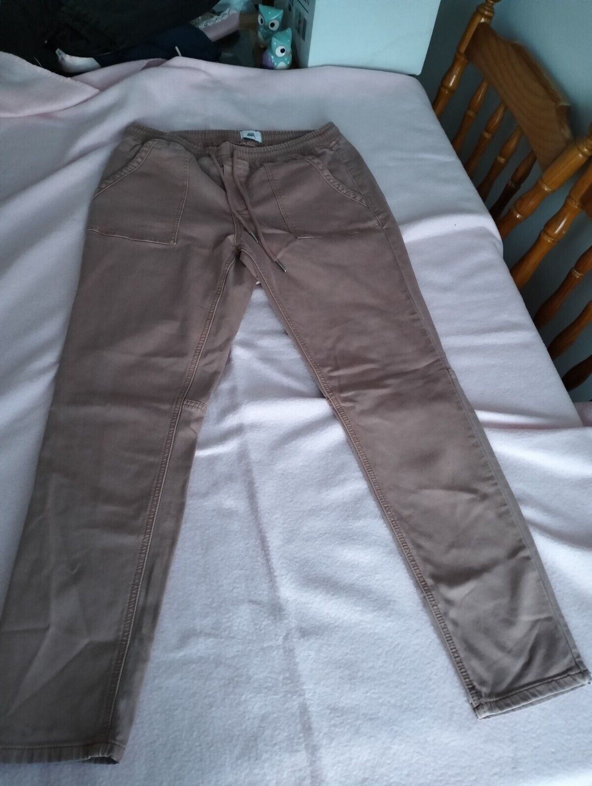 Picture 1 of 6