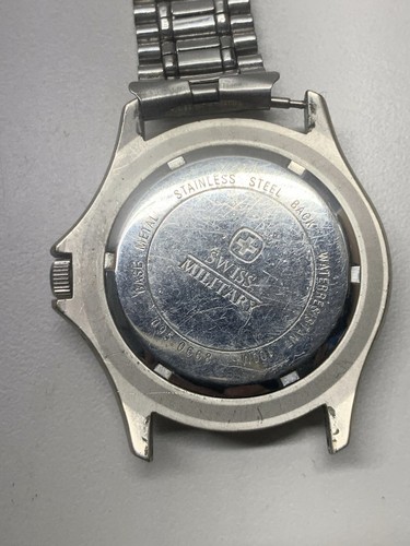 Swiss Army Military Watch 095-0668 Untested For Parts Or Repair - Picture 9 of 10