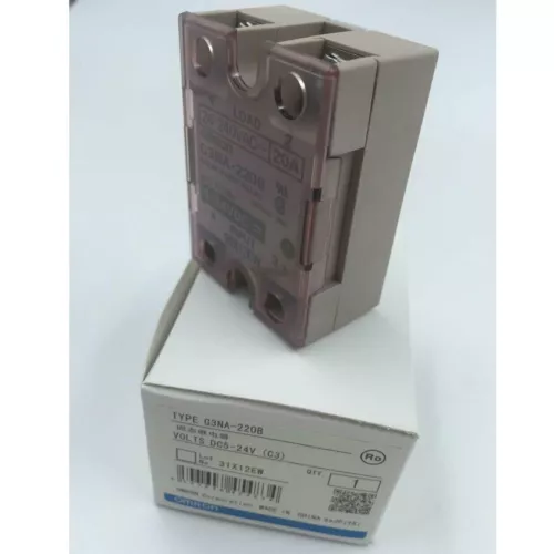 new omron Solid State Relays G3NA-220B G3NA-220B AC220 FREE SHIPPING