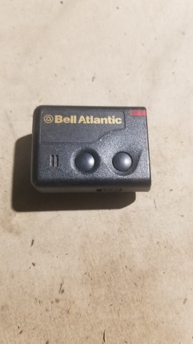 Vintage Bell Atlantic Motorola Pager Beeper Qty 1
