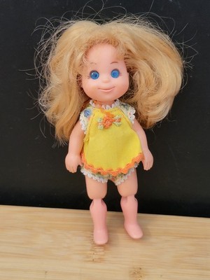 Vintage Mattel 1977 Sunshine Family Big Sister Doll w/ Original Outfit 5''