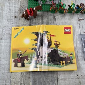 LEGO 6066 Camouflaged Outpost 1987 Classic Castle Forestmen 99% Complete