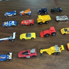 Vintage Hotwheel & Matchbox Cars Lot of 16  1...