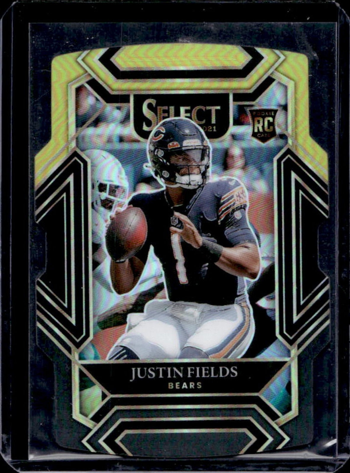 2021 Select Justin Fields RC Black and Gold Prizm Die Cut Club #250 Bears