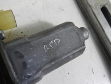 Leve vitre electrique avant droit HYUNDAI I 10 1 PHASE 1 824040X010