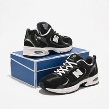 Imagen de New. Balance Lifestyle 530 Black & Silver Metallic Shoes- Black / White-Unisex