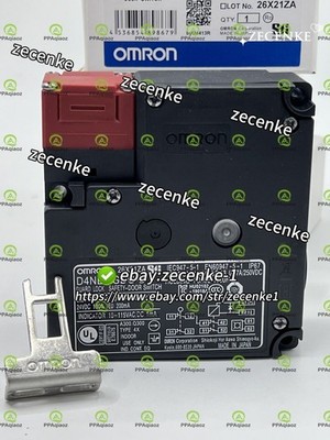 1PCS NEW IN BOX   safety door switch D4NL-2GDG-B D4NL-2GDG-B#C  *rr