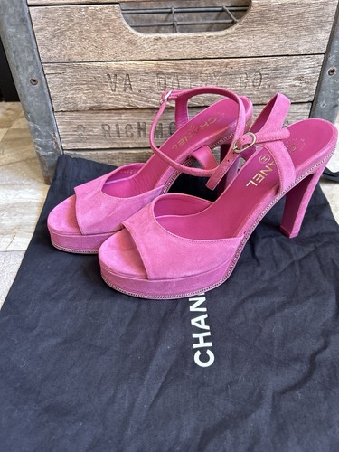 NEW CHANEL 2023 CC fuchsia suede high heel peep toe sandals shoes 39 9