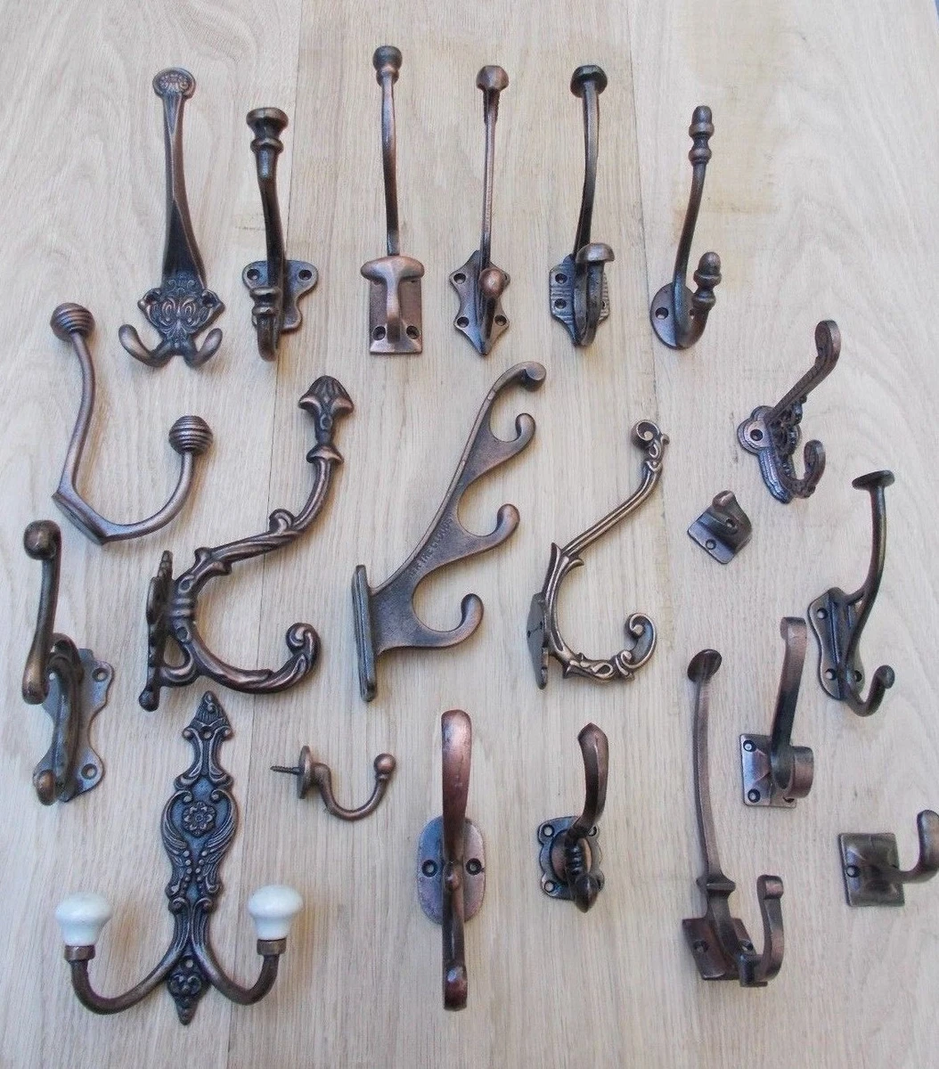 CAST IRON OLD STYLE DECORATIVE VINTAGE IRON COAT HOOKS HANGING