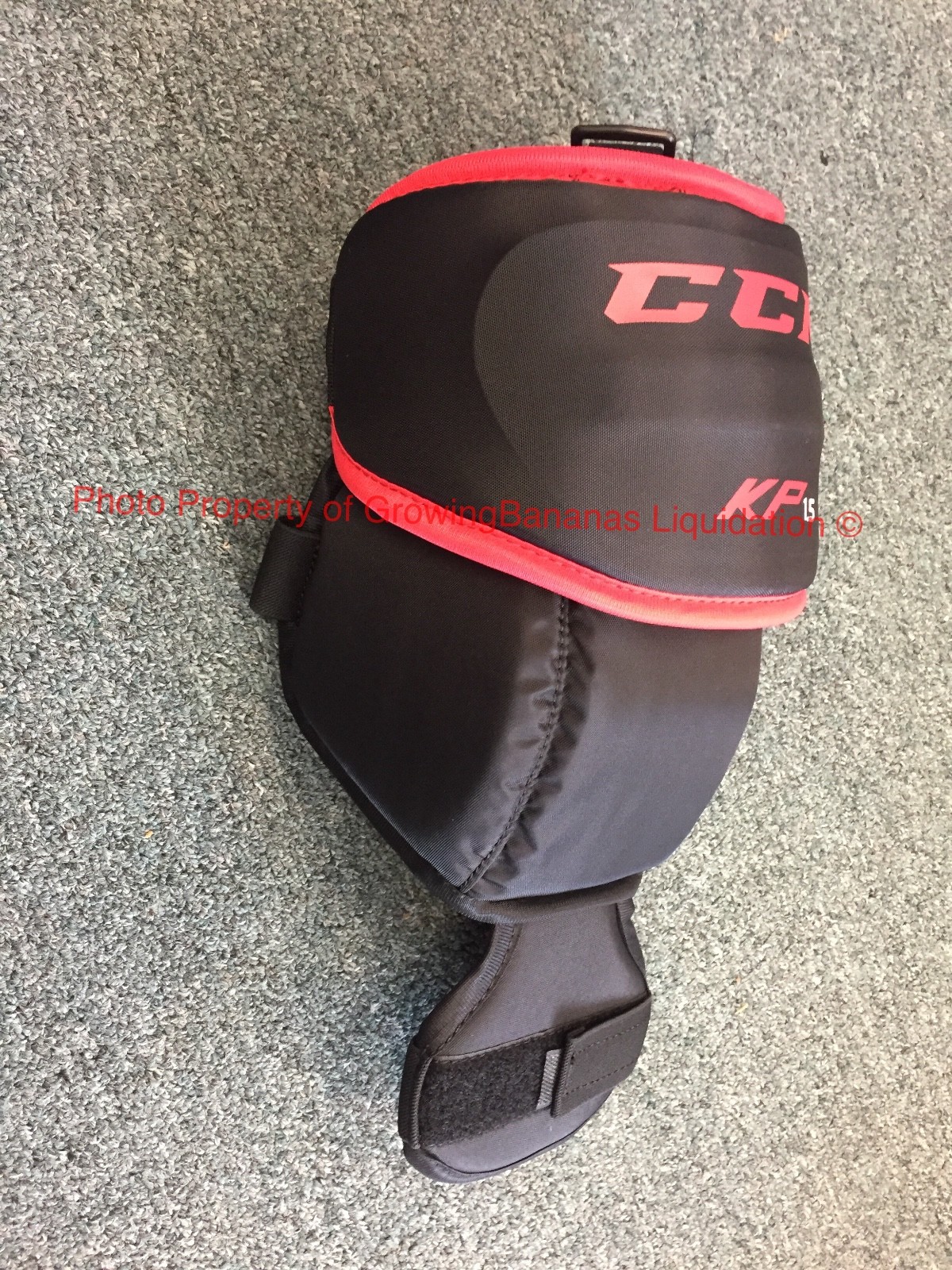 CCM Goalie KP1.5 Knee Pad Guards ! Senior SR Ice Roller thigh guard