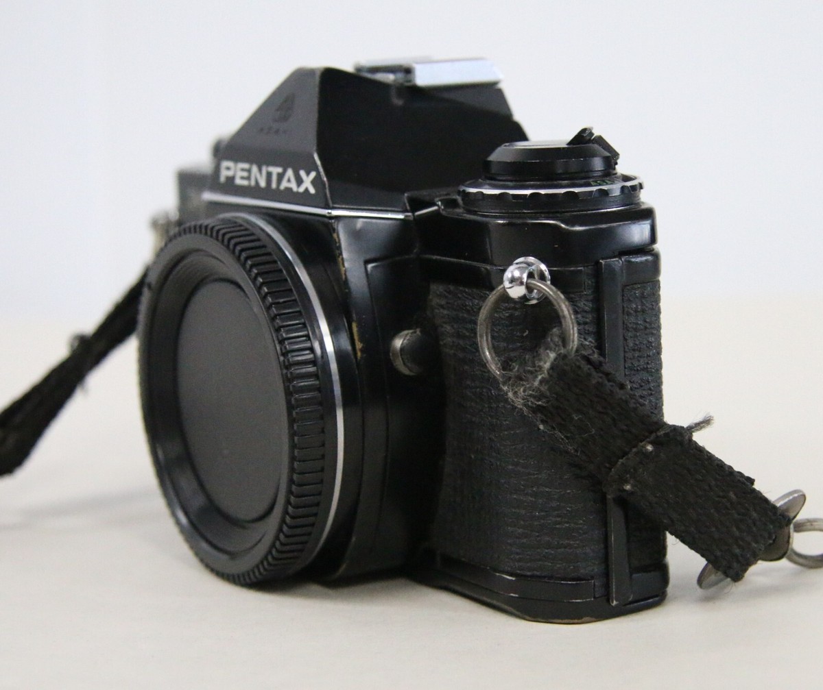 VINTAGE Asahi Pentax ME 35mm SLR Film Camera Body Only Black