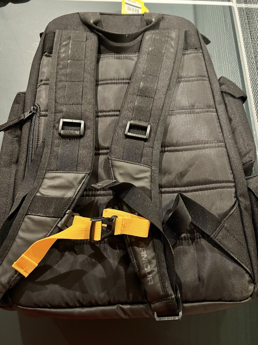レア ROARK TRAVEL BACKPACK USED 配送料無料 レア ROARK TRAVEL BACKPACK USED 配送料無料