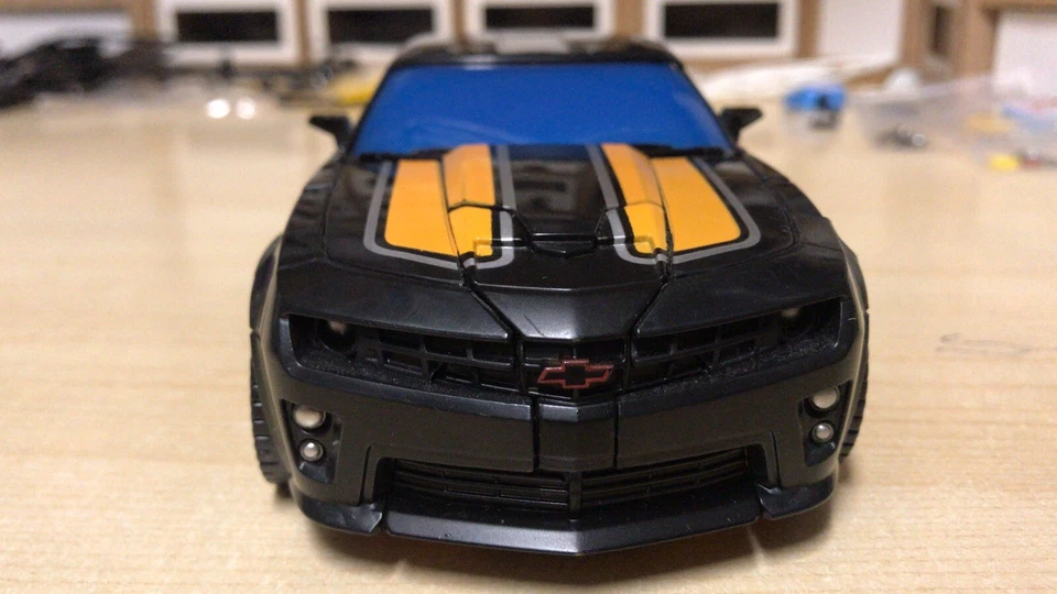 Transformers Bumblebee Dark Of The Moon - Immagine 3 di 4