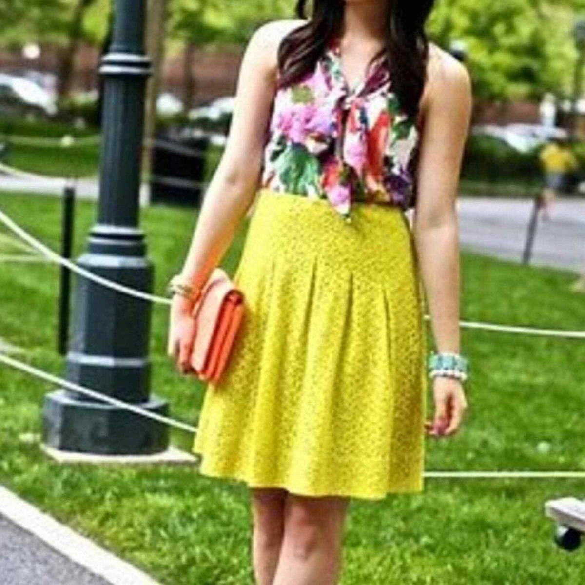 ラルフ Anthropologie HD in Paris Yellow Lace Skirt Size 2 | eBay