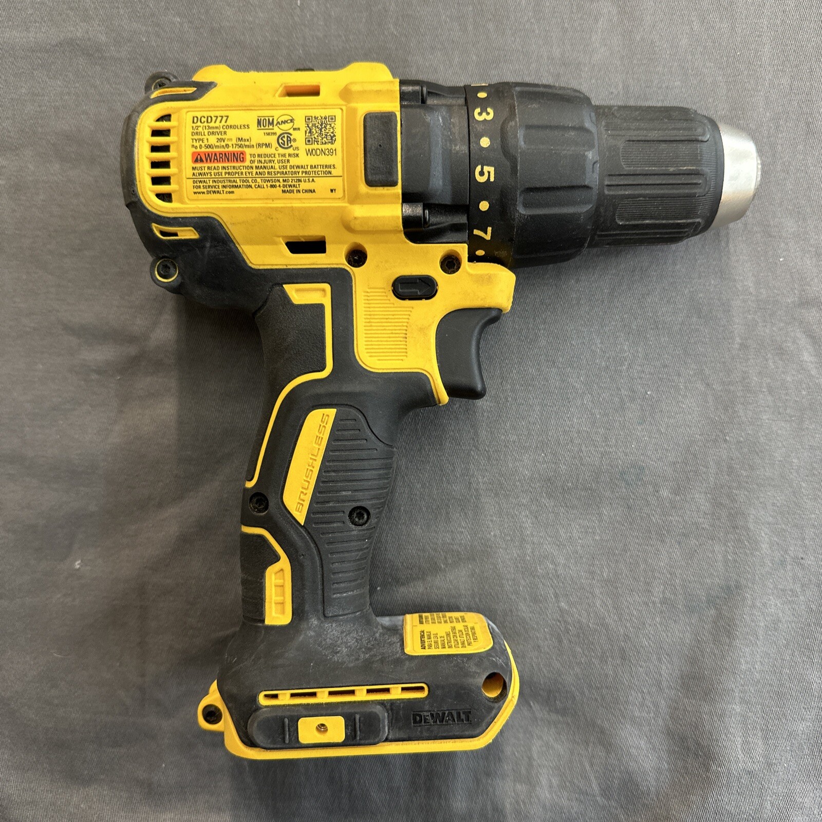 DEWALT 20V Cordless Drill Driver DCD777 TOOL ONLY eBay