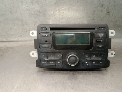 281152320R AUDIOSYSTEM / RADIO-CD / 281157341R / 5820135 FÜR DACIA SANDERO II B