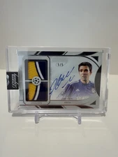 2025 TOPPS DYNASTY UEFA DECO DUAL PATCH AUTO ON CARD /5