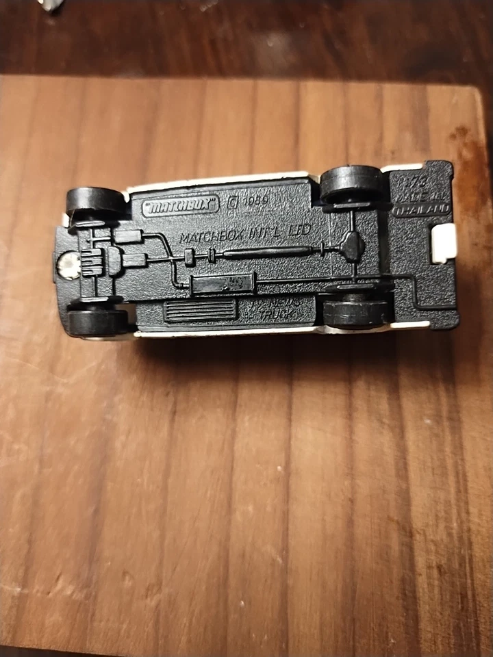 Old Matchbox/Satellite Television Van - Image 4 of 4