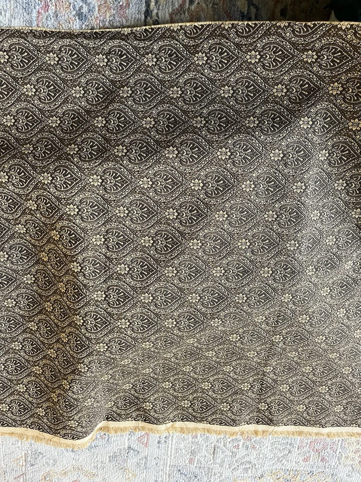 Beautiful brown and Gold Leaf Upholstery Fabric Read - Image 2 of 4