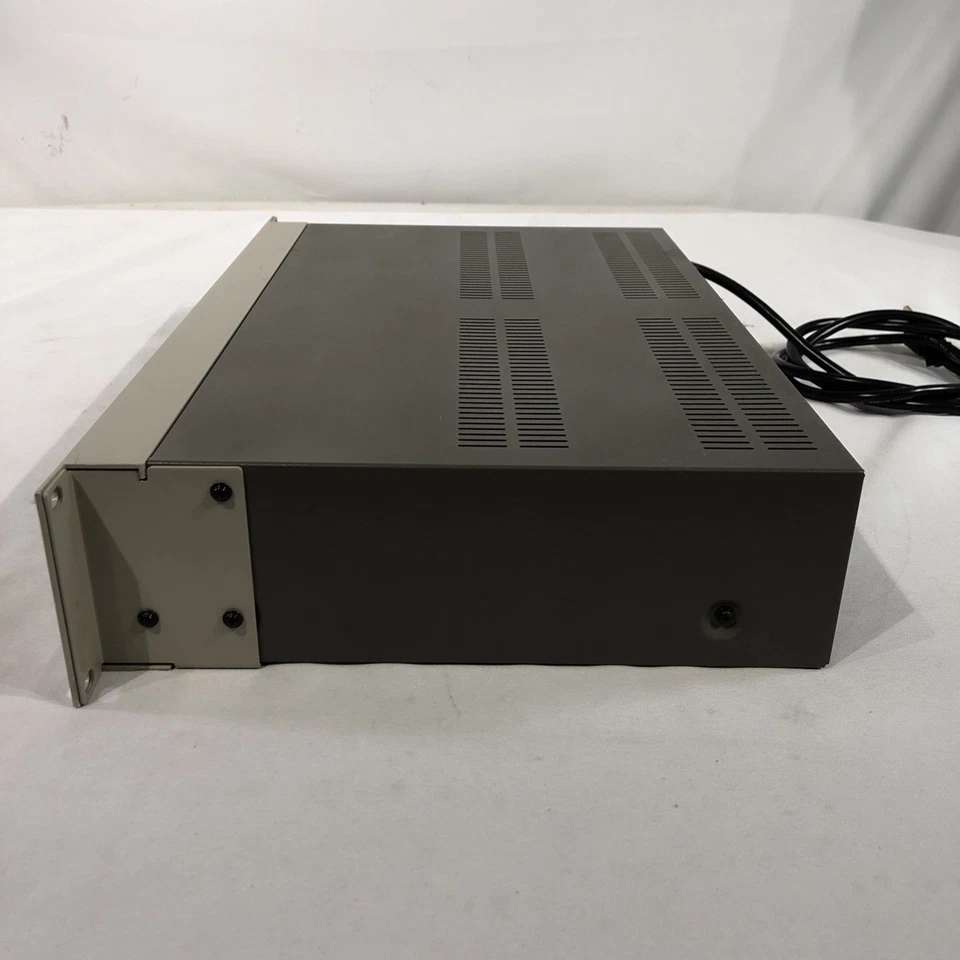 Duplicador de CD Tascam CD-D4000 - Probado Foto 4 de 4