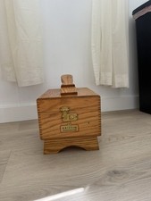 Vtg Griffin ShineMaster Shoe Shine Dovetailed Wood Box w/Brushes And Polish