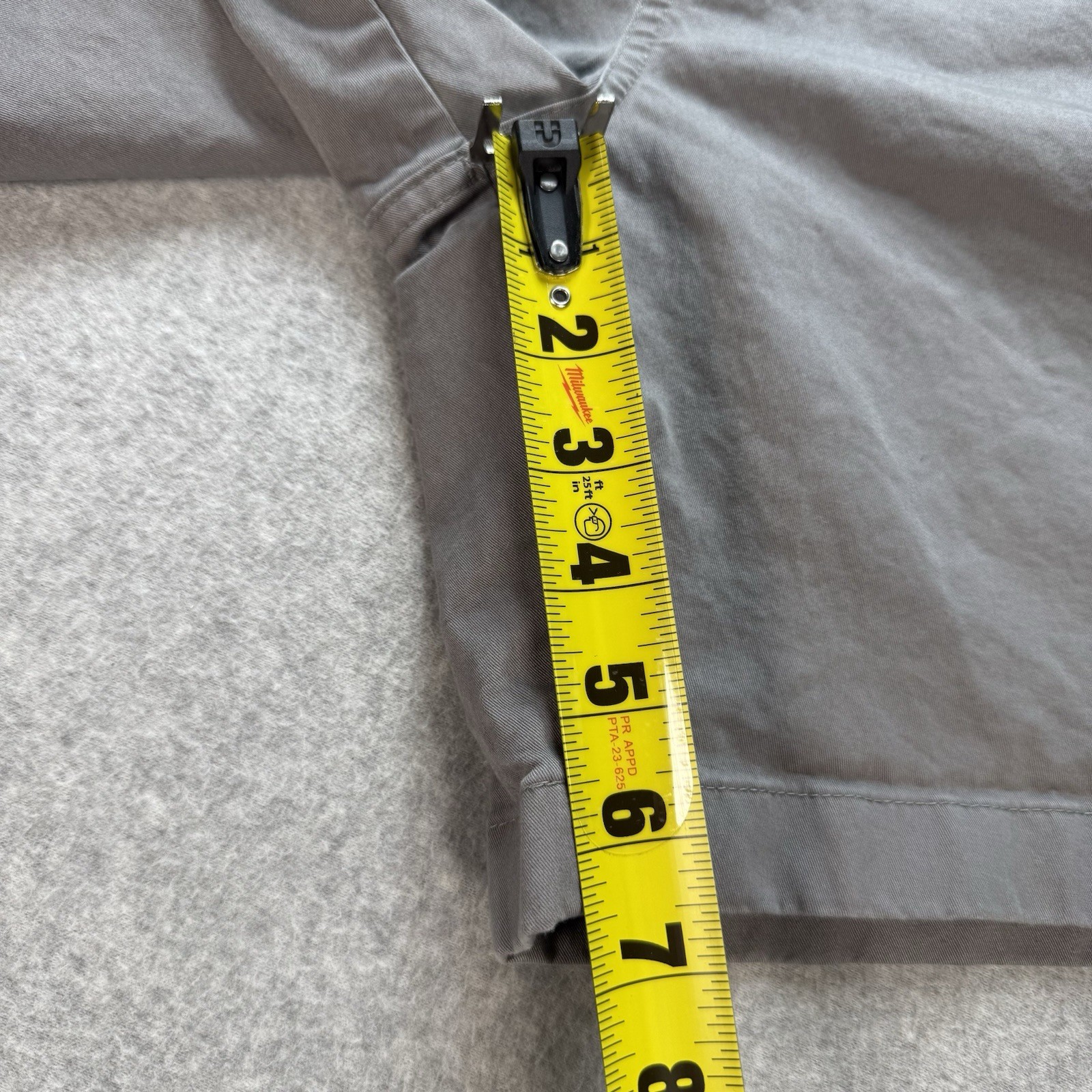 Chubbies Shorts Mens Size XL Grey Regular Fit 7" Inseam Chino