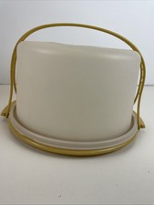 Vintage Tupperware Pie Cake Keeper Taker Carrier Harvest Gold Handle 719-1