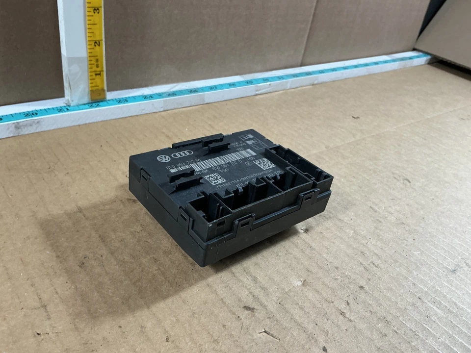 2009-2012 Audi A5 Front Right Door Control Module 8K0959792D OEM - Image 4 of 4