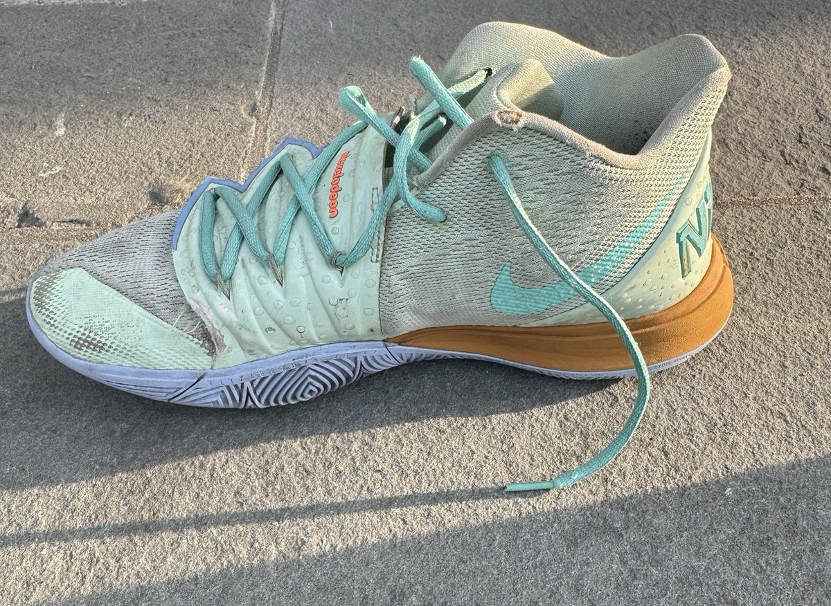 Nike SpongeBob SquarePants x Kyrie 5 Squidward Right Shoe CJ6951