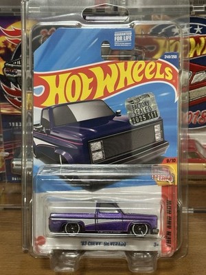 HOT WHEELS FACTORY SEALED SET DOLLAR GENERAL 83 CHEVY SILVERADO W