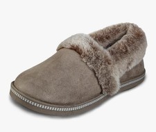 Skechers Women's cozy camfire indoor/outdoor taupe slipper-faux fur-suede-sz 7