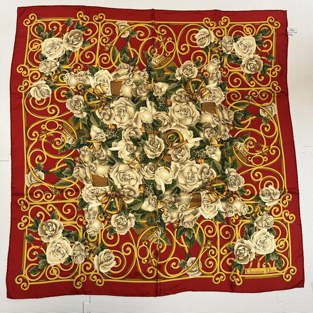 Christian Dior grande écharpe 85 cm 33