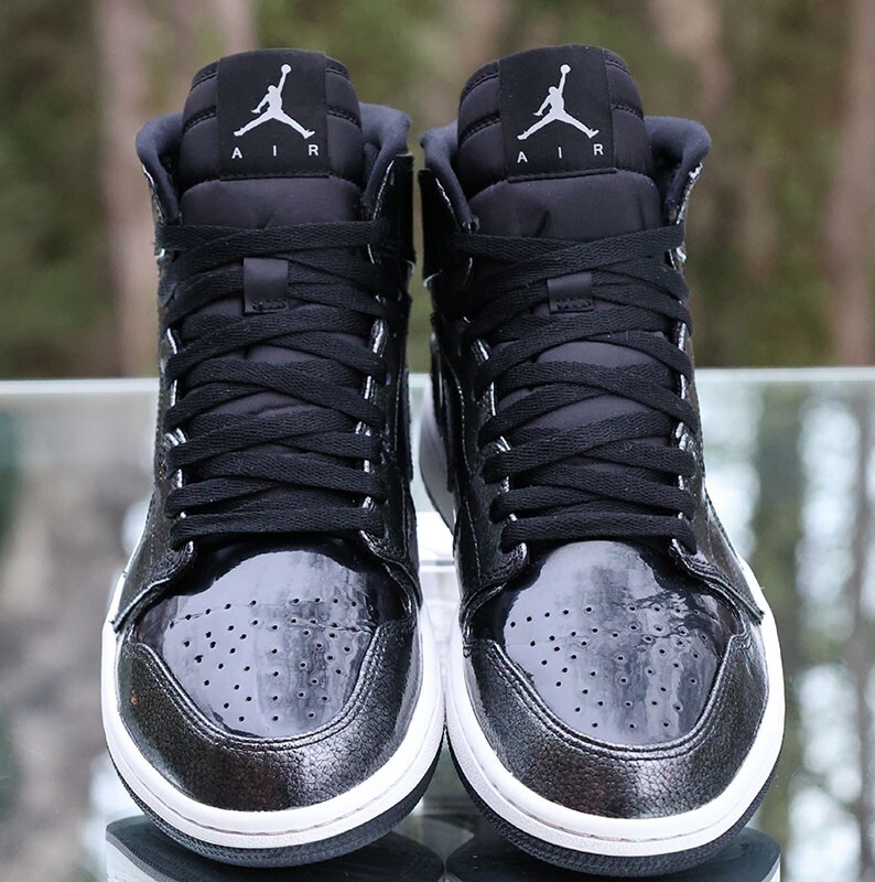 Nike Air Jordan 1 Retro High Black Patent 2016 Men's Size 10 Nike Air Jordan 1 Retro High Black Patent 2016 Men's Size 10