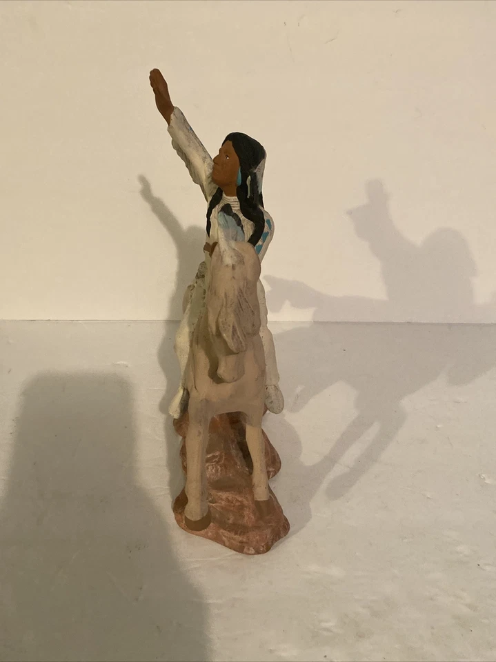 Estatuilla Southwestern montando a caballo cerámica casera vintage Foto 3 de 4