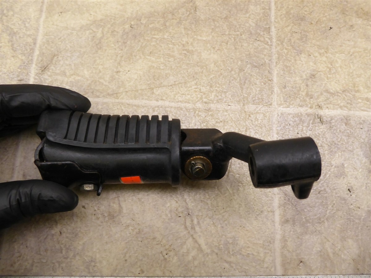 1981 Honda CB900 Custom H1119) left and right front foot peg