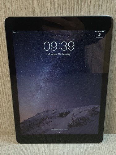 A1474 Apple iPad Air 1st Gen 16GB Wi-Fi 9.7in Grey Grade C (Black Face) ED2901 - Picture 1 of 6