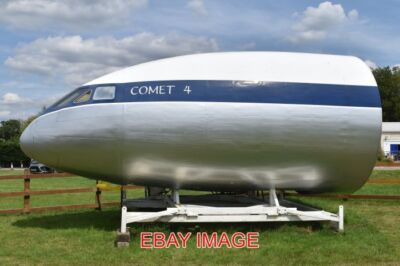 FOTO FLUGZEUG DE HAVILLAND DH106 COMET 4 SIMULATOR DIESE KOMETENNASE WURDE GEBAUT