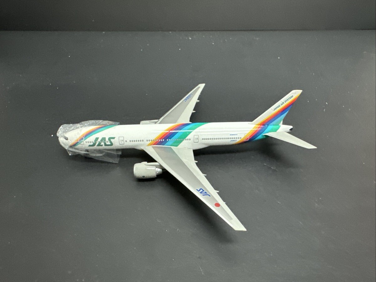 Dragon Wings JAS Japan Air System Boeing 777-200 1:400 A.278