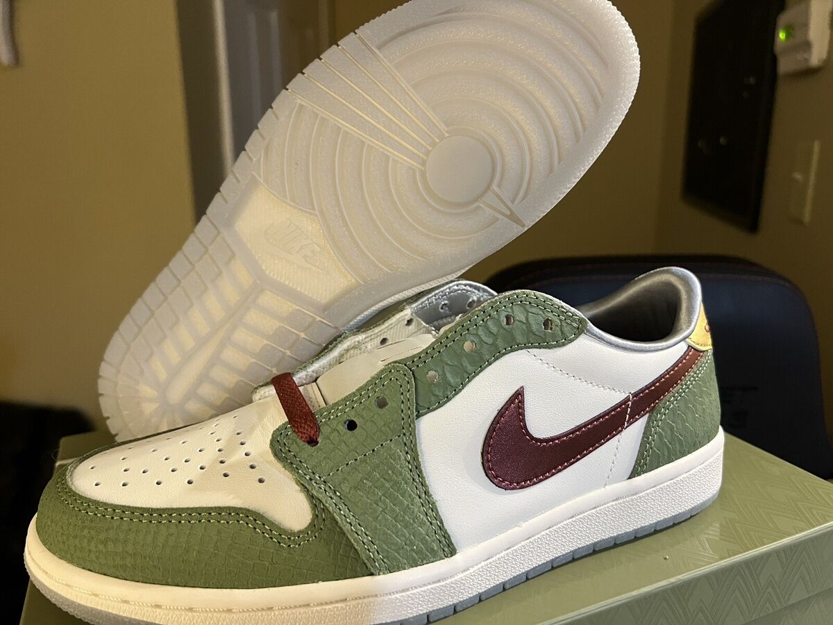 Size 8 - Jordan 1 Low OG Chinese New Year - Year Of The Size 8 - Jordan 1 Low OG Chinese New Year - Year Of The