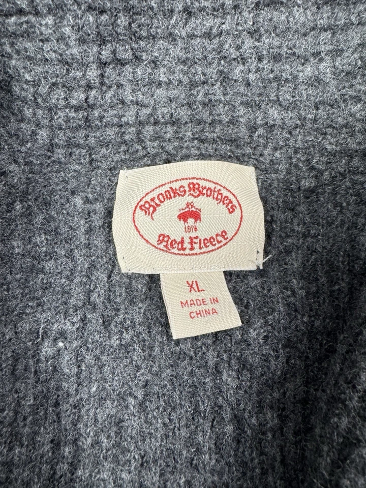 Cárdigan suéter Brooks Brothers rojo polar lana de cordero chal cuello para hombre XL gris Foto 4 de 4
