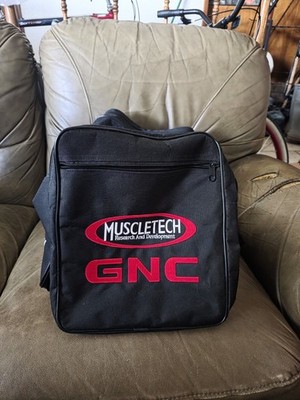 Used Muscletech GNC Black Duffel Gym Bag Zippered Pockets Mr Olympia Jay Cutler
