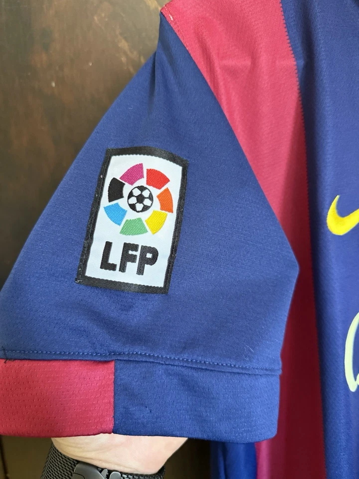 Camiseta local FC Barcelona 2014-15 Neymar talla mediana Foto 4 de 4