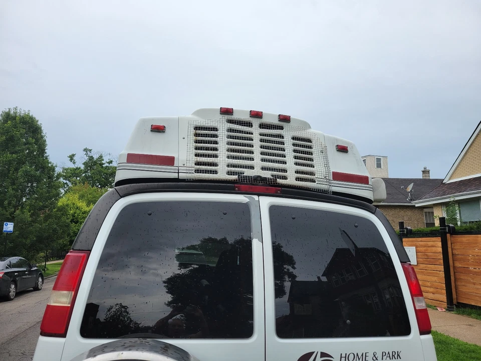 2004 ROADTREK 190 POPULAR - Image 3 of 4