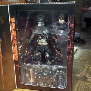 Lava Planet Predator Neca | eBay