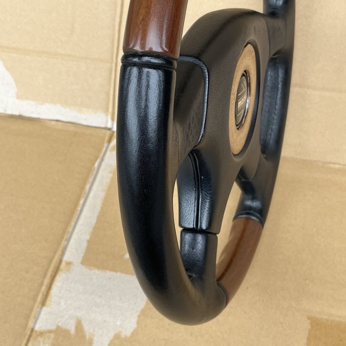 momo Olympic3 マホガニーウッド　36φ momo Wood Leather Steering Wheel Olympic III 3 365 mm 36.5