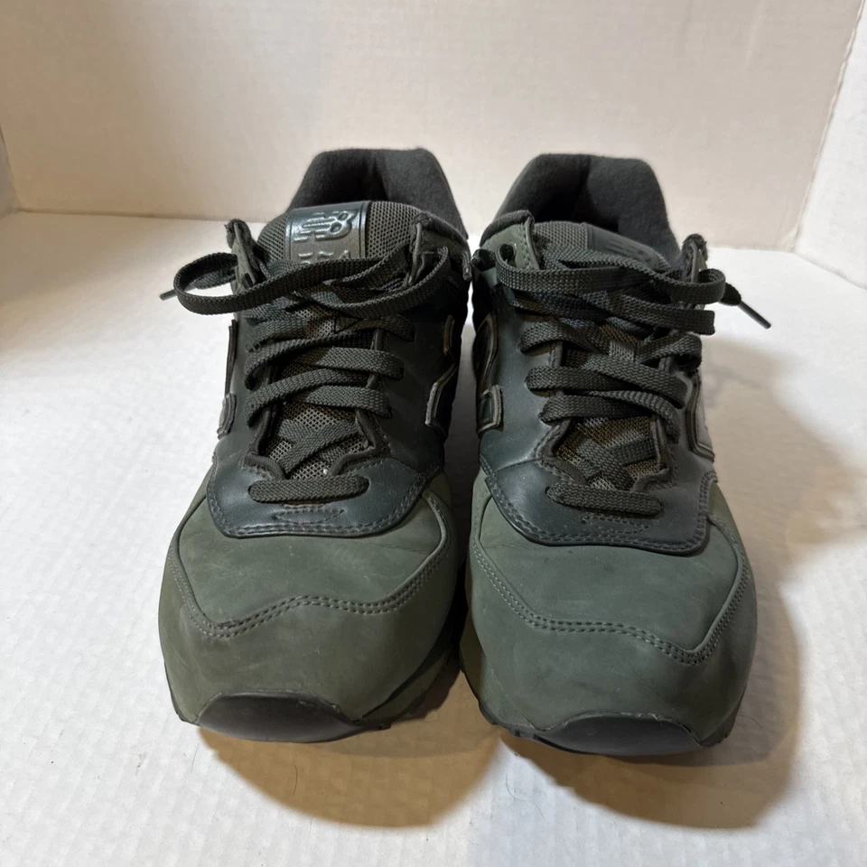 New Balance Para Hombres 574 Army Olive ML574CHB Talla 10D Nuevo en Caja Estilo de Vida Espuma Fresca DS Foto 2 de 4