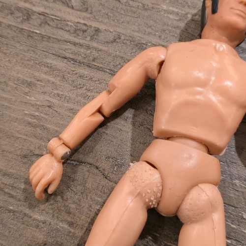 Tarzan 8" Action Figure 1974 WGSH Vintage Toy - Picture 7 of 14