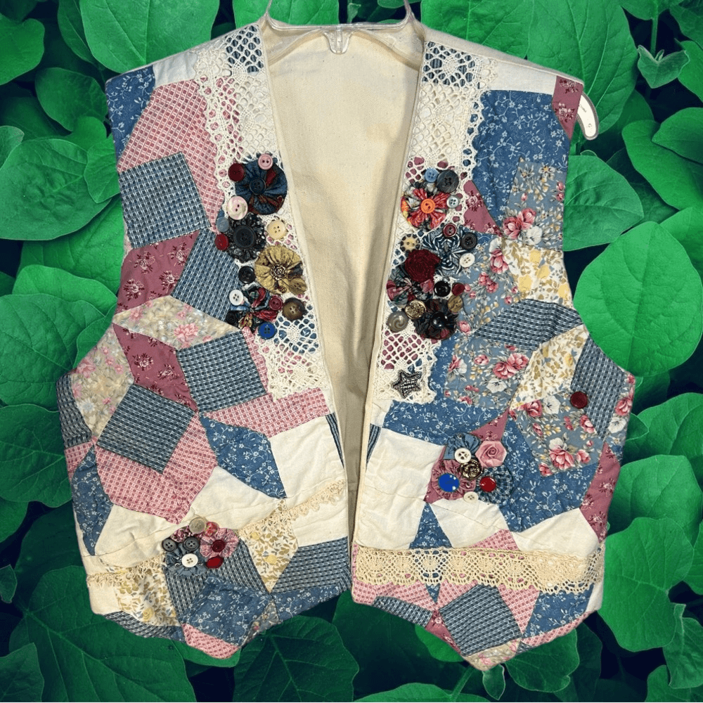 Vintage Quilted Handmade Granny Quilt Patchwork Button Vest Large