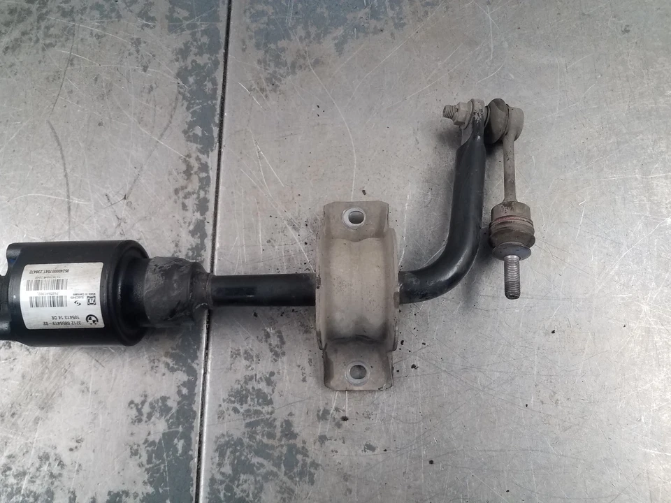 Barra oscilante traseira ativa 2017 BMW X5M F85 / elos finais - * #0597 LL6 - Imagem 2 de 4