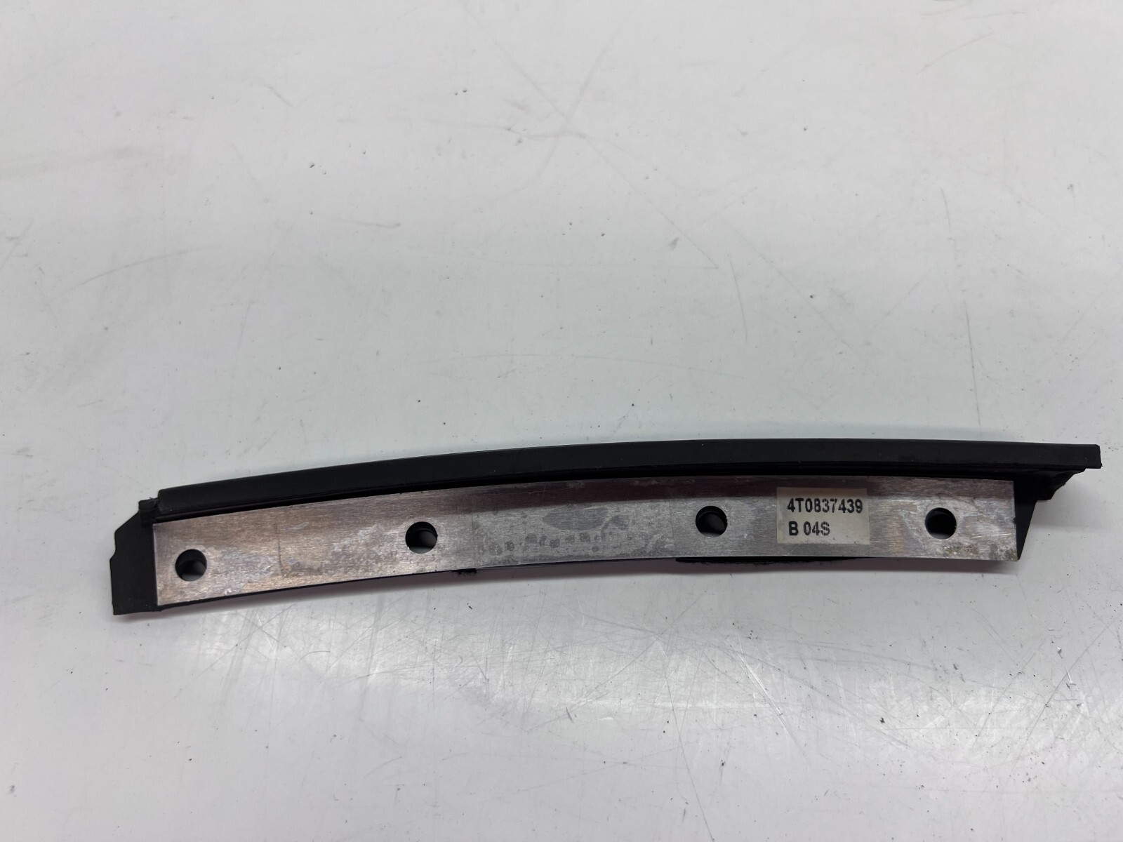 LAMBORGHINI HURACAN LP610 580 COUPE DRIVER LEFT LH SIDE ROOF SEAL OEM 4T0837439
